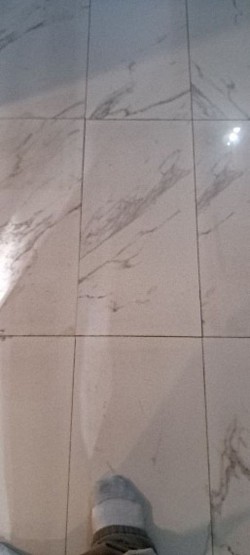 Straight Line Marbel Tile 12