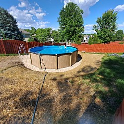 Hill side pool with no walls