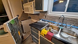 And finally the backsplash to finish it up