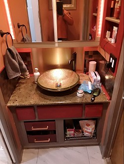 pull out storage led back lighting